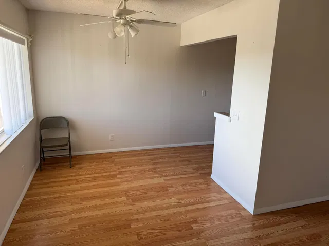 Unit 312 photo 7