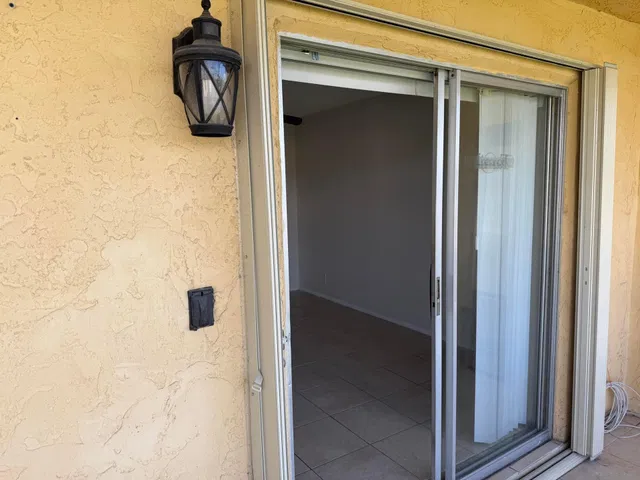 Unit 312 photo 15