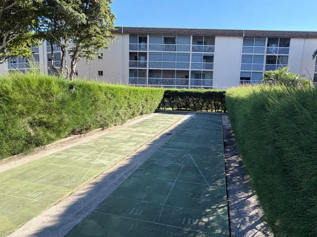 Unit 312 photo 17