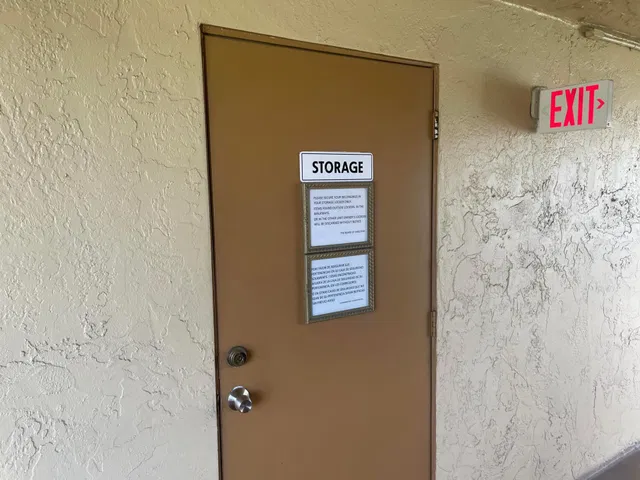 Unit 312 photo 20