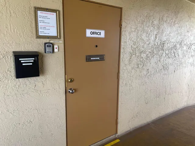 Unit 312 photo 21