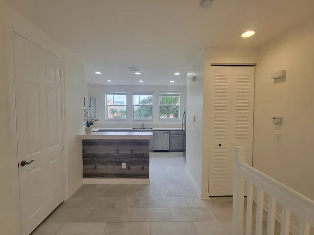 Cityside West Palm Beach Unit 5 photo 20