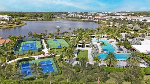 Alton Homes Palm Beach Gardens Residence photo 25