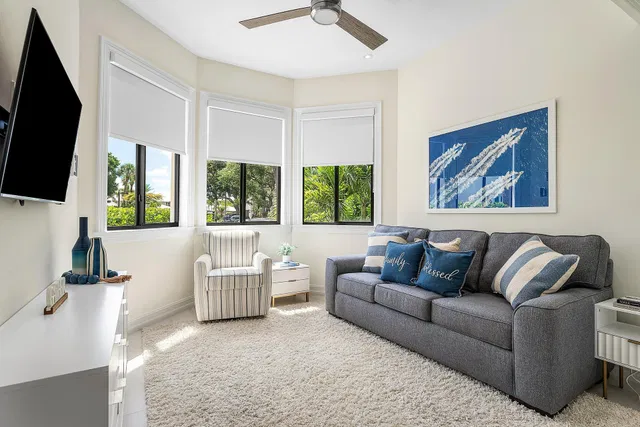 Residence photo 36