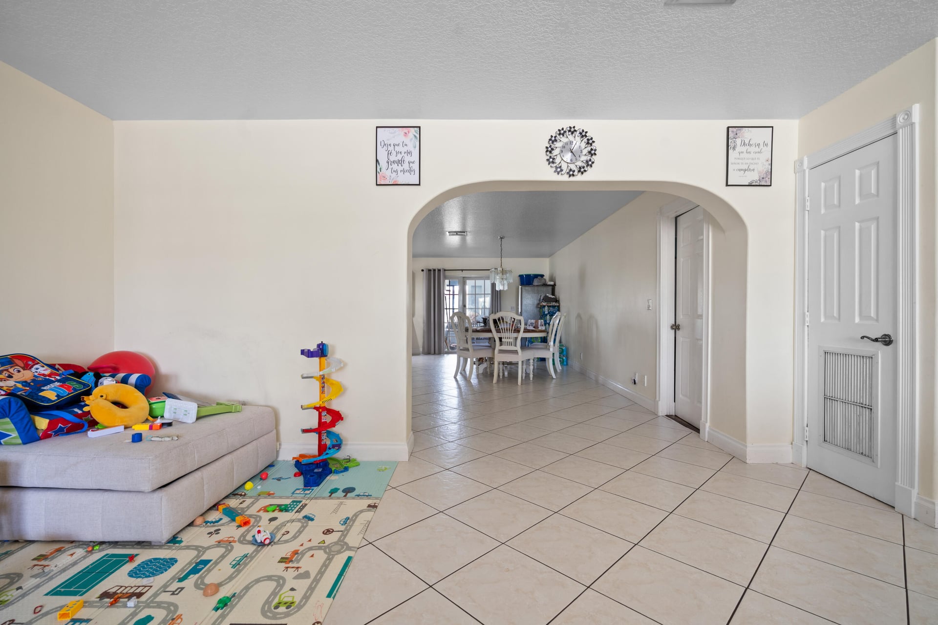 West Palm Beach Residence photo 10