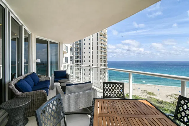 Ritz Carlton Residences Singer Island Unit 2003b photo 4