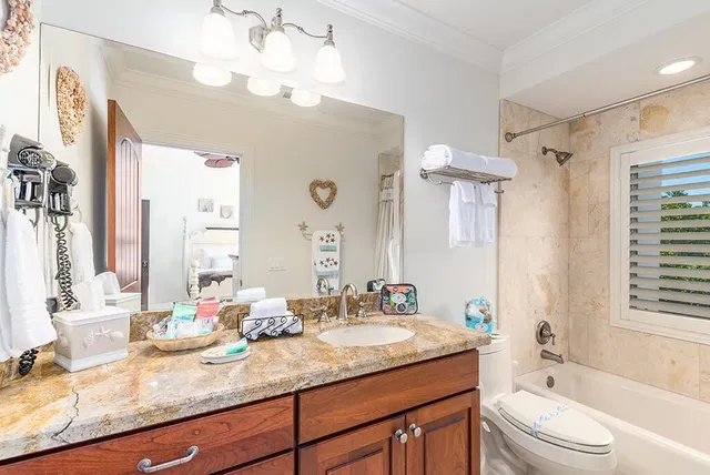 Residence photo 94