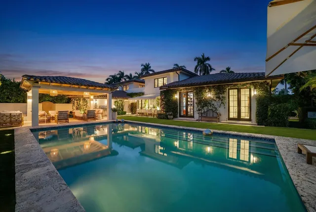 218 List Road