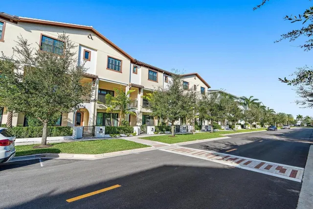 Alton Homes Palm Beach Gardens Residence photo 37
