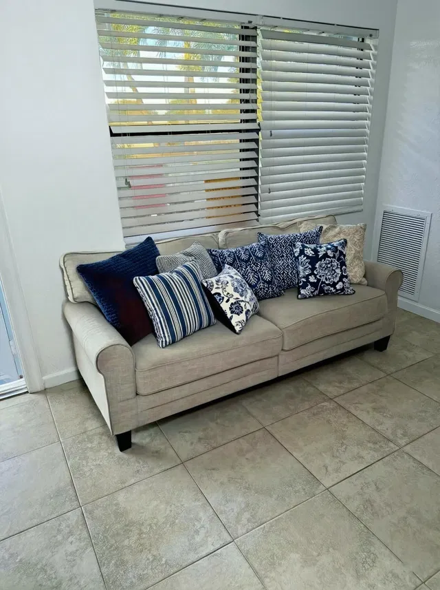 Residence photo 5