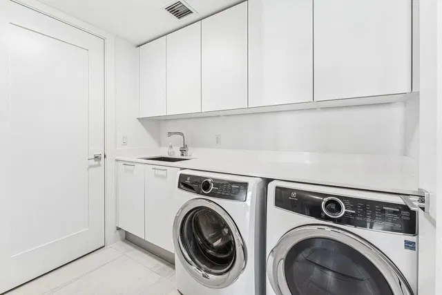 Vista Blue Unit 17 C photo 17