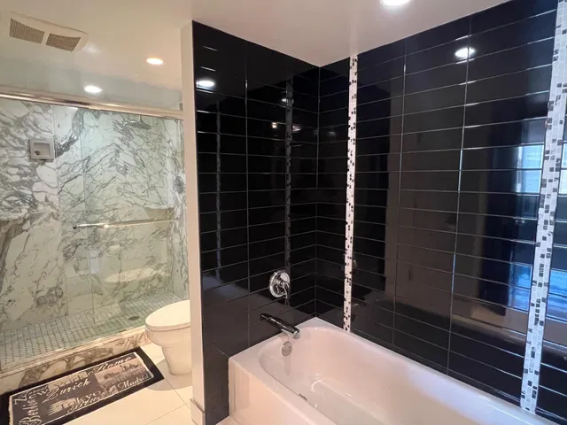 Singer Island Unit 905 photo 12