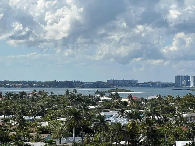 Singer Island Unit 905 photo 20