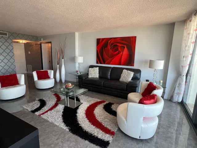 Singer Island Unit 905 photo 27