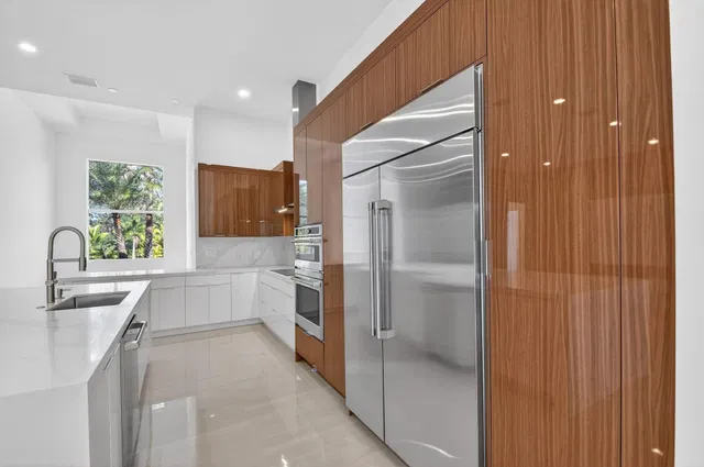 Residence photo 13