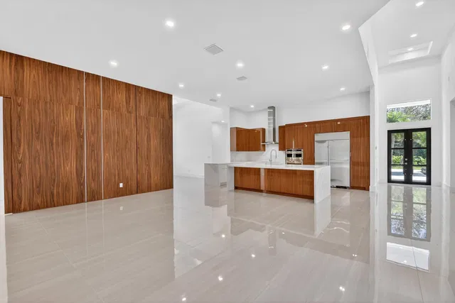 Residence photo 27