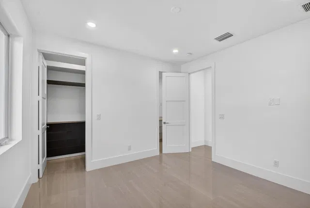 Residence photo 49