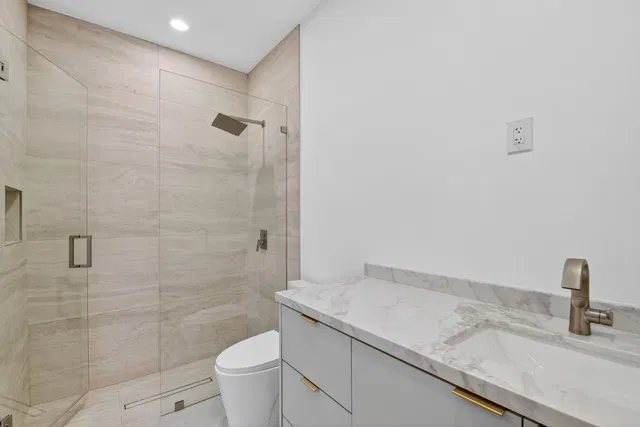 Residence photo 52