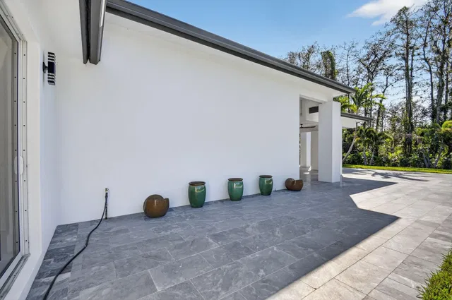 Residence photo 71