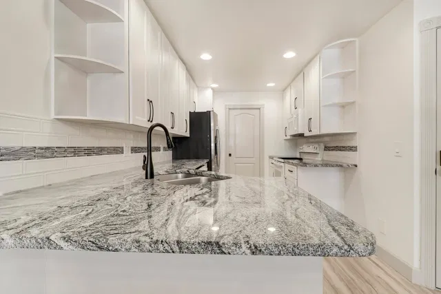 Charleston Court at Abacoa Residence photo 7