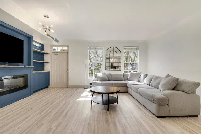 Charleston Court at Abacoa Residence photo 13