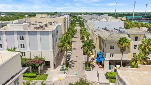 Charleston Court at Abacoa Residence photo 34