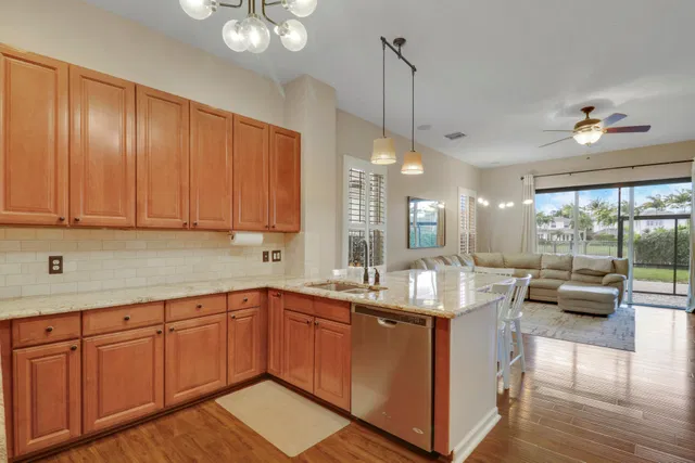 Evergrene Palm Beach Gardens Residence photo 15