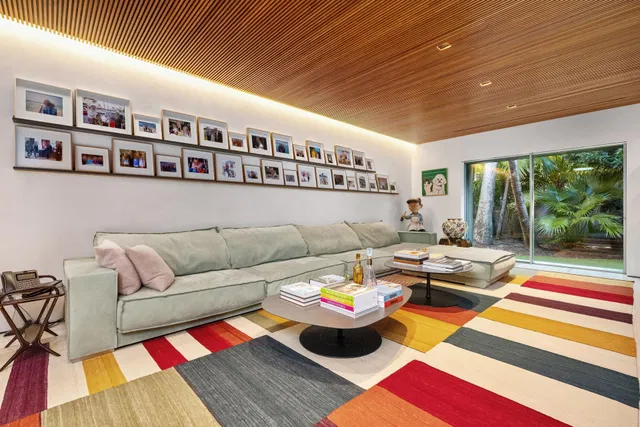 Residence photo 74