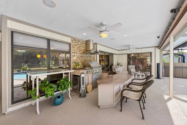  Residence photo 27