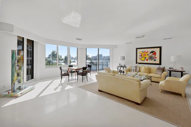 L'Ermitage Palm Beach Unit 302 photo 8