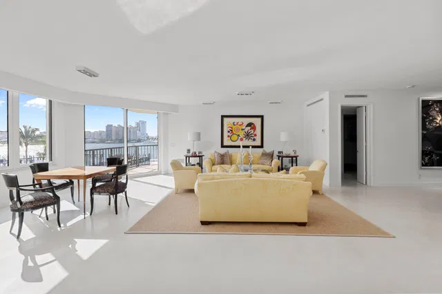 L'Ermitage Palm Beach Unit 302 photo 10