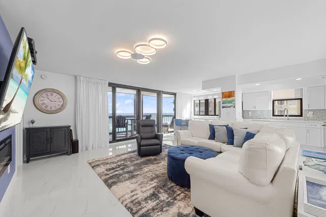 Eastpointe Singer Island Unit 8c photo 2