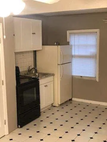 Residence photo 16