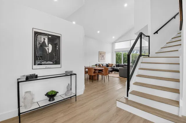 Woodfield Country Club Residence photo 5