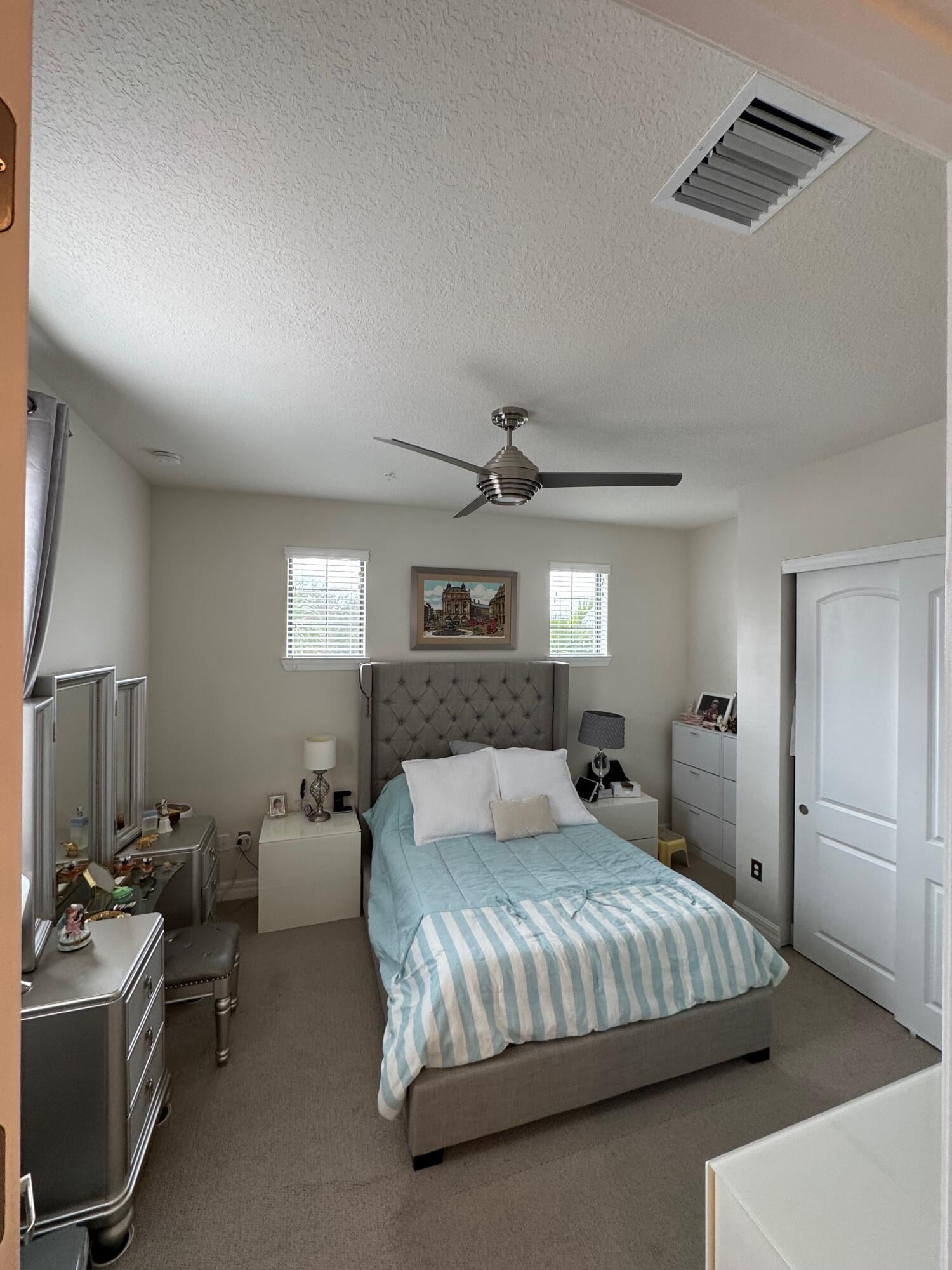Unit 202 photo 20