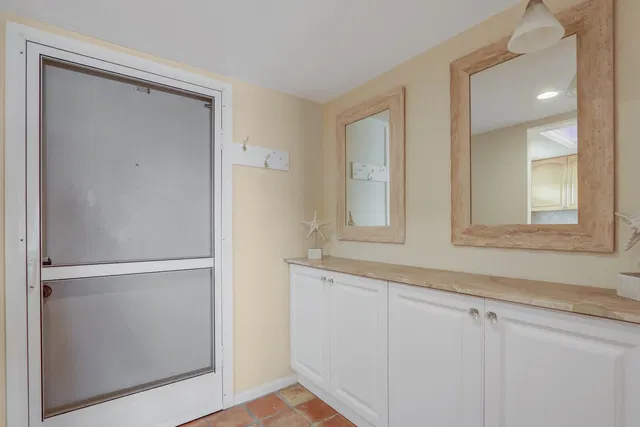 Singer Island Unit 159 photo 4