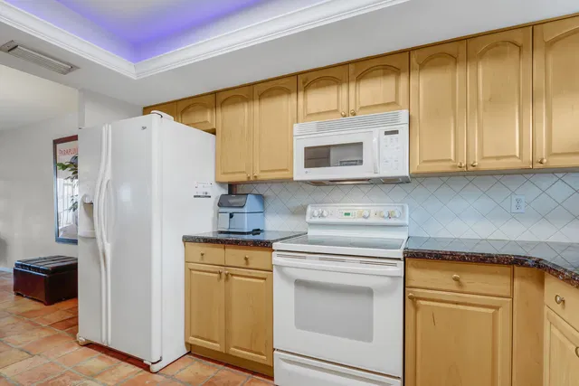 Singer Island Unit 159 photo 5