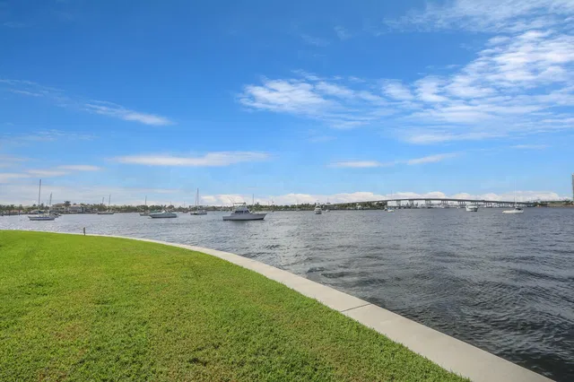 Singer Island Unit 159 photo 32