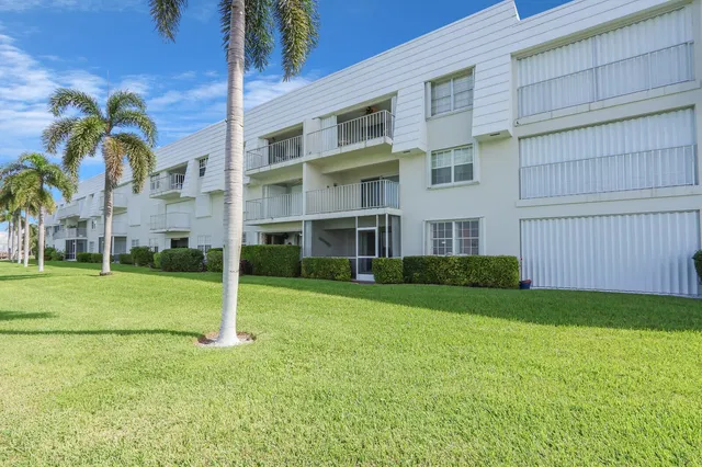 Singer Island Unit 159 photo 33