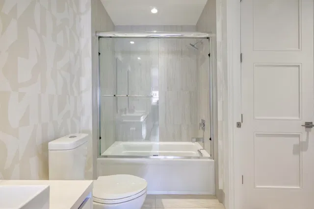 Tower 155 Unit 413 photo 21
