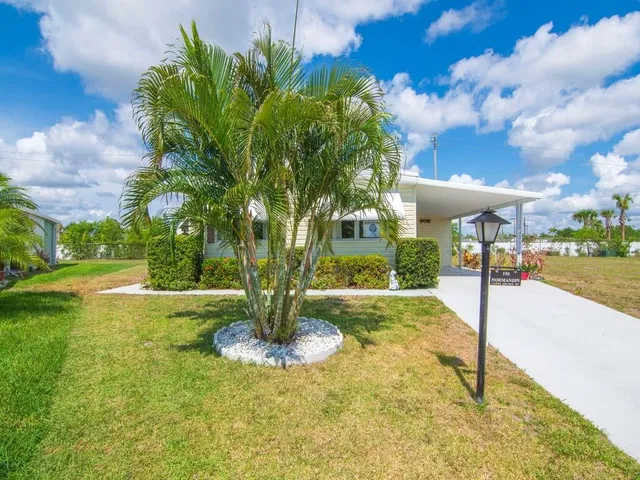 Residence photo 6