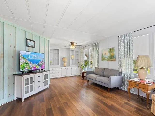 Residence photo 9