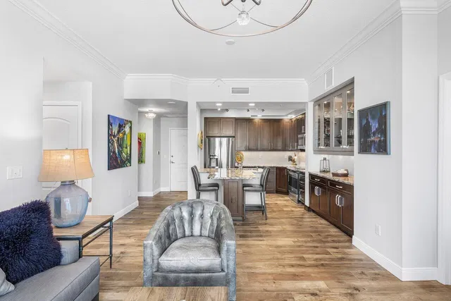 One City Plaza Unit 908 photo 6