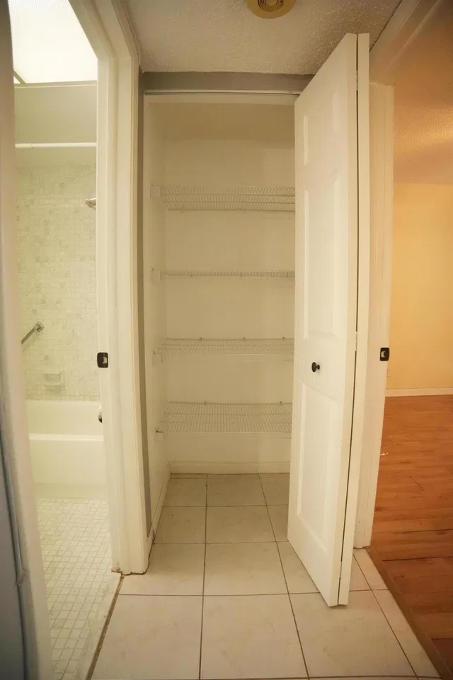 Unit 508 photo 16