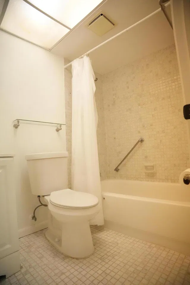  Unit 508 photo 17