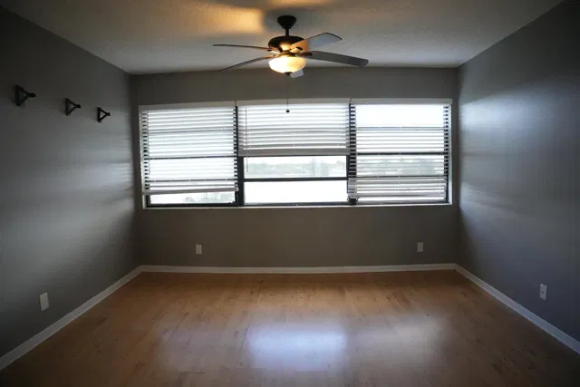  Unit 508 photo 24