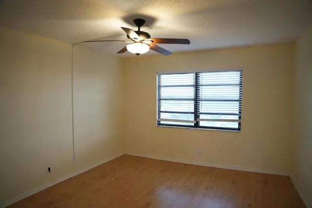  Unit 508 photo 29