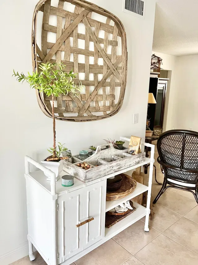 Unit 203 photo 8