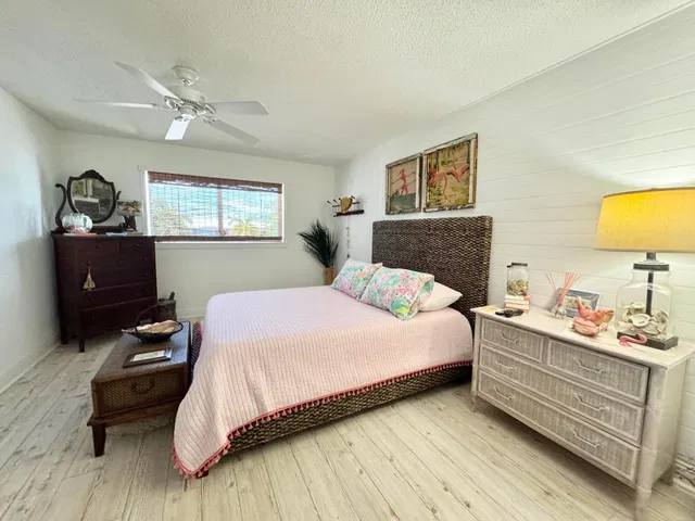Unit 203 photo 30