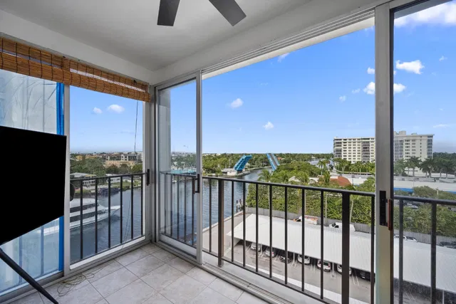 Downtown Delray Beach Unit 7e photo 16